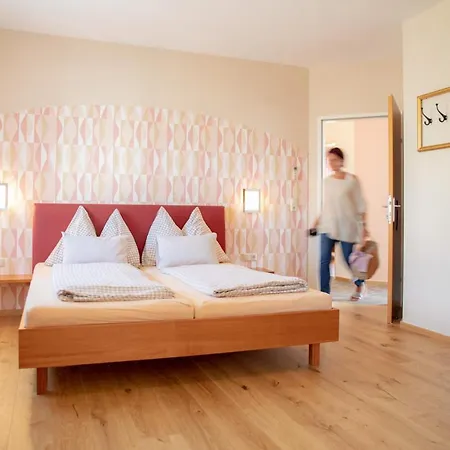 Restaurant Schrott * Kaibing