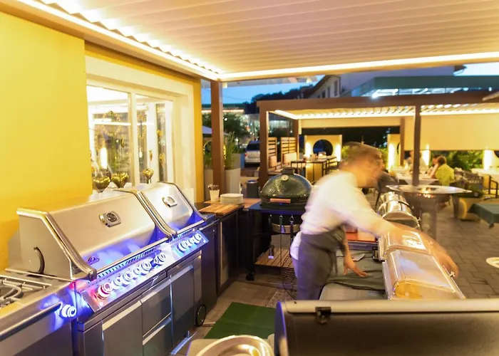 Hotel Restaurant Schrott *